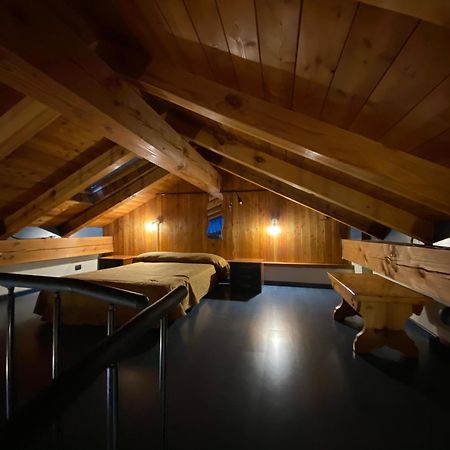 Hotel&Restaurant Armanac De Toubie 아르나드 외부 사진