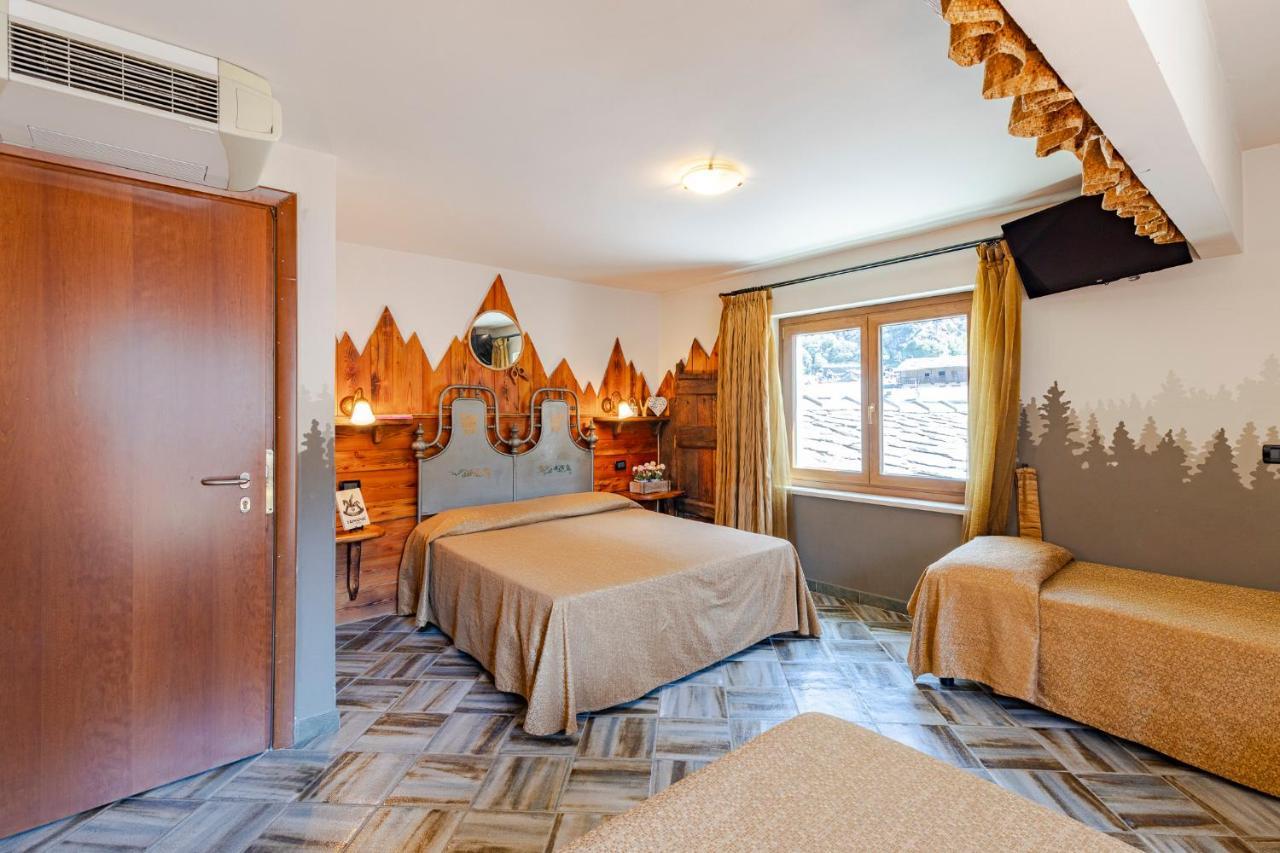 Hotel&Restaurant Armanac De Toubie 아르나드 외부 사진