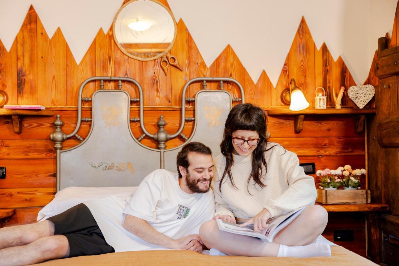 Hotel&Restaurant Armanac De Toubie 아르나드 외부 사진