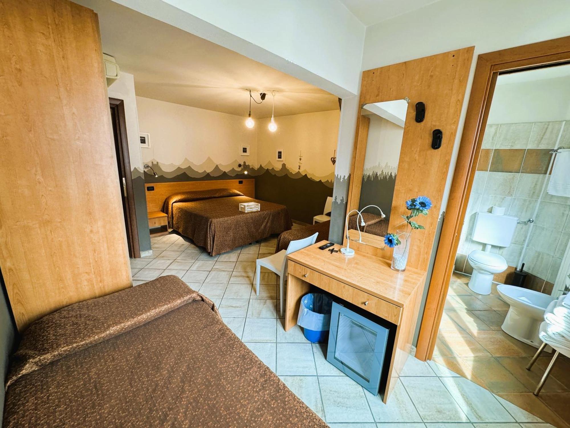 Hotel&Restaurant Armanac De Toubie 아르나드 외부 사진