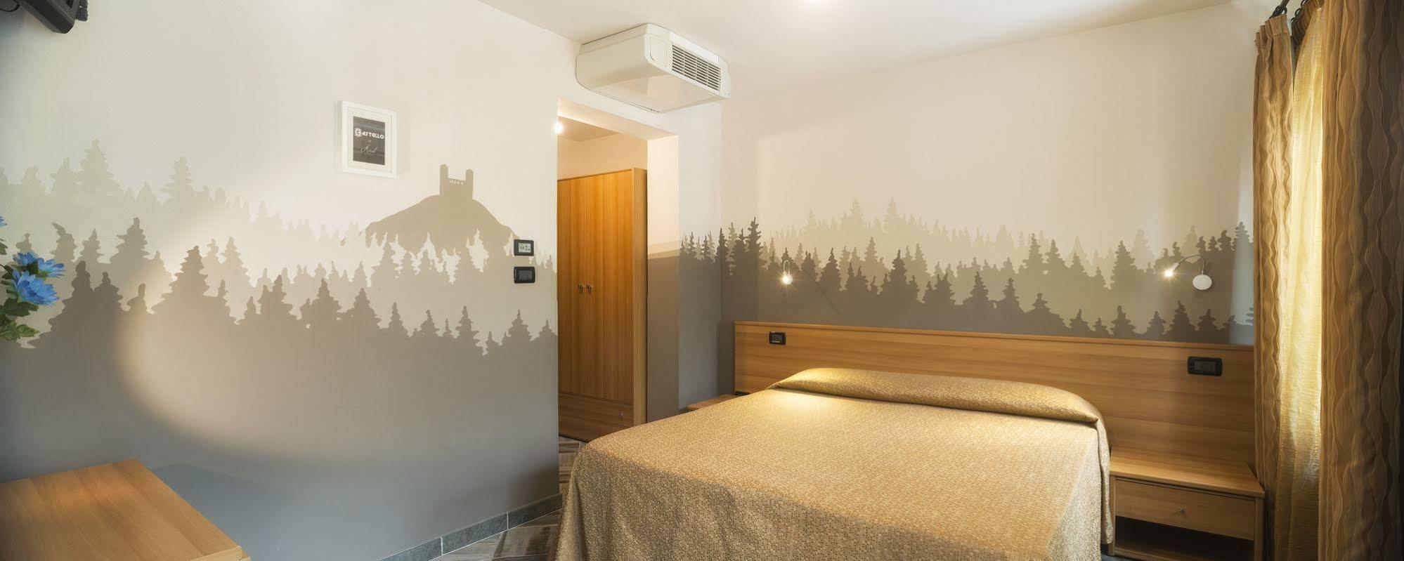 Hotel&Restaurant Armanac De Toubie 아르나드 외부 사진